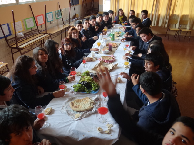 SEMANA SANTA 2014 – Semana Santa con los Estudiantes – 17 Abril