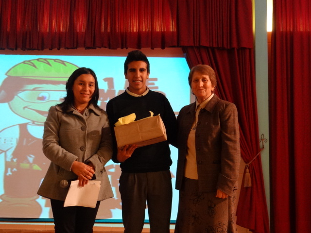 ACTO CÍVICO DE 1°, 2° MEDIO Y LOS CURSOS TÉCNICOS PROFESIONALES:28 de Abril