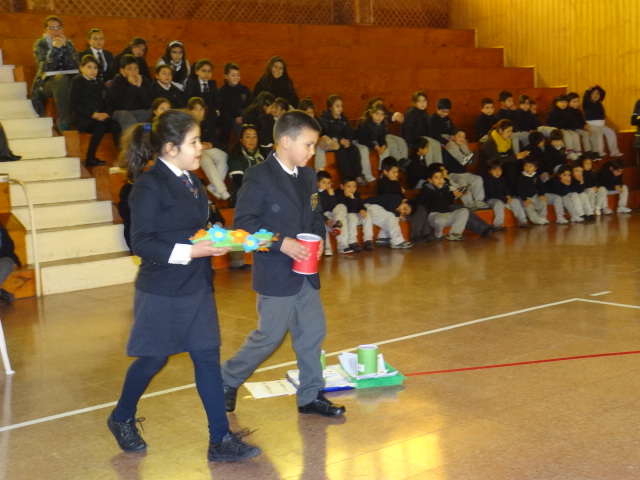 APORTE DE LA COMUNIDAD EDUCATIVA MARÍA REINA A LA VIRGEN DE LA MERCED: 5 de Septiembre.-