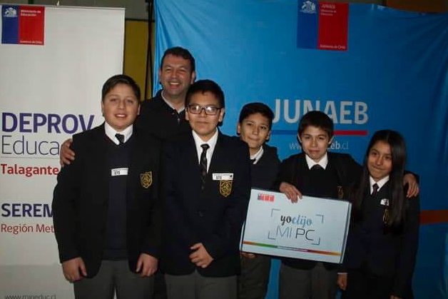 ENTREGA DE COMPUTADORES PORTÁTILES A ESTUDIANTES DE 7° BÁSICO – 10 DE JULIO DE 2018