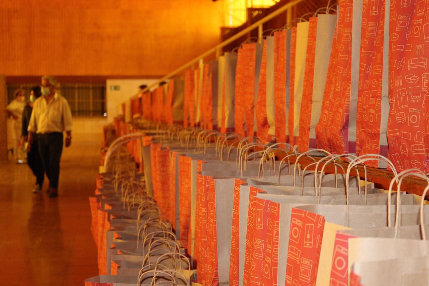 ENTREGA DE  CANASTA DE ALIMENTACIÓN JUNAEB