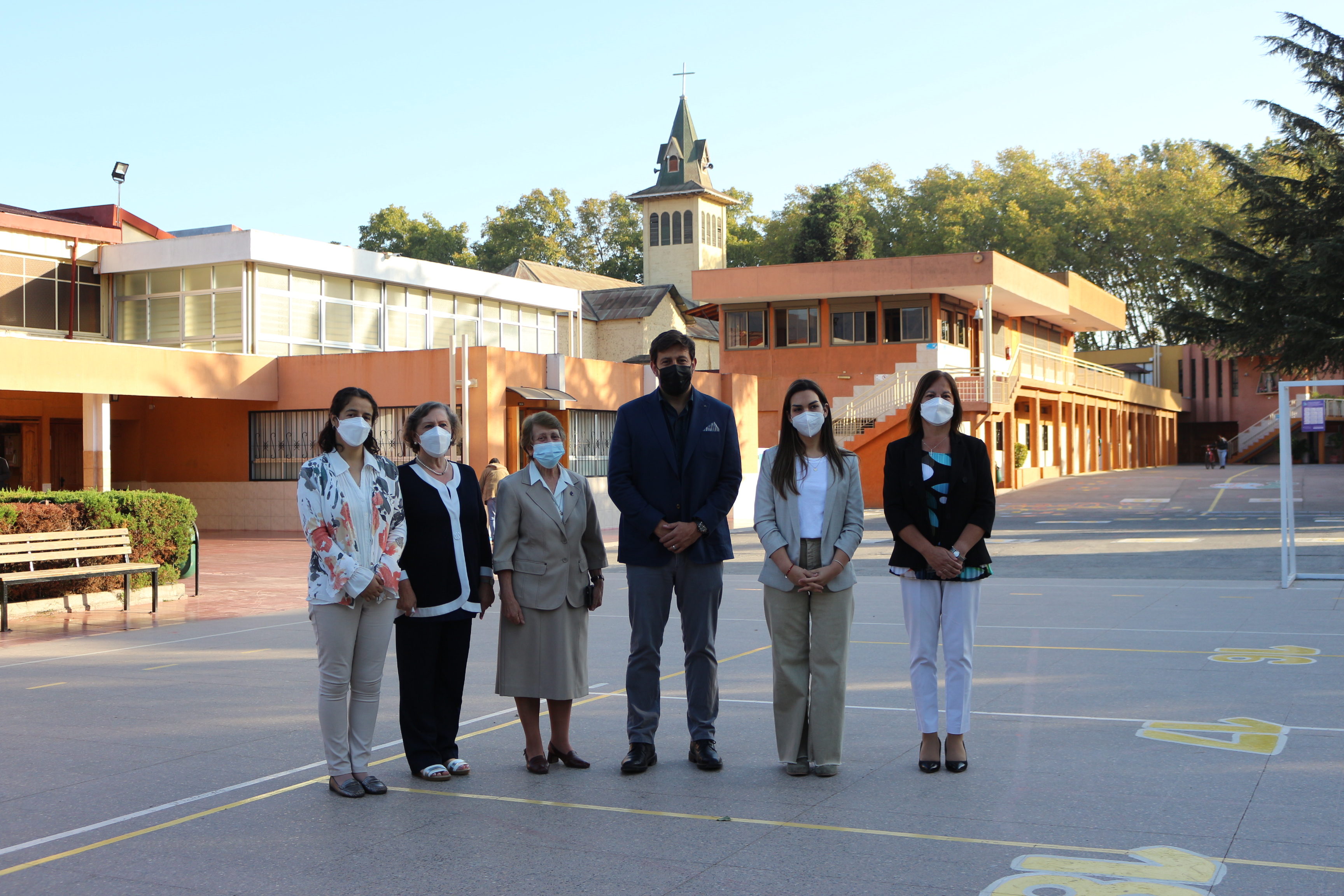 ALCALDE JUAN PABLO OLAVE VISITA NUESTRO COLEGIO
