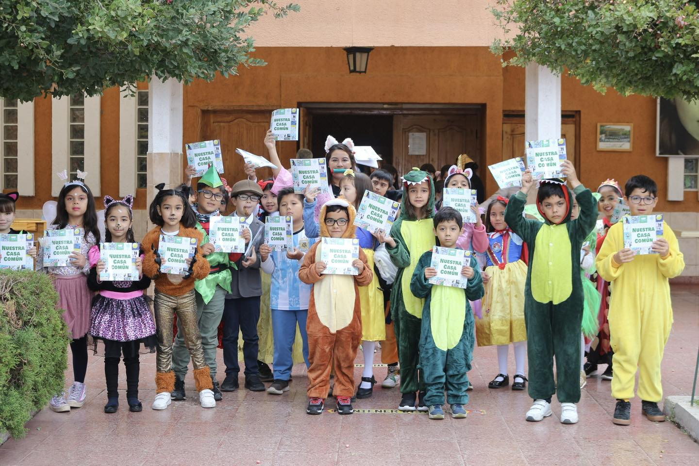 LANZAMIENTO LIBRO ESCOLAR “NUESTRA CASA COMÚN”