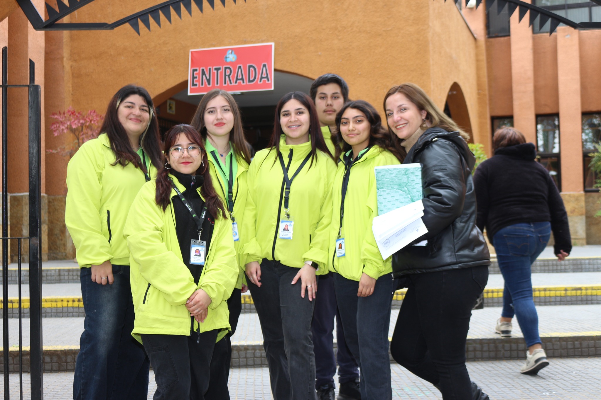 COLEGIO PUERTAS ABIERTAS 2023