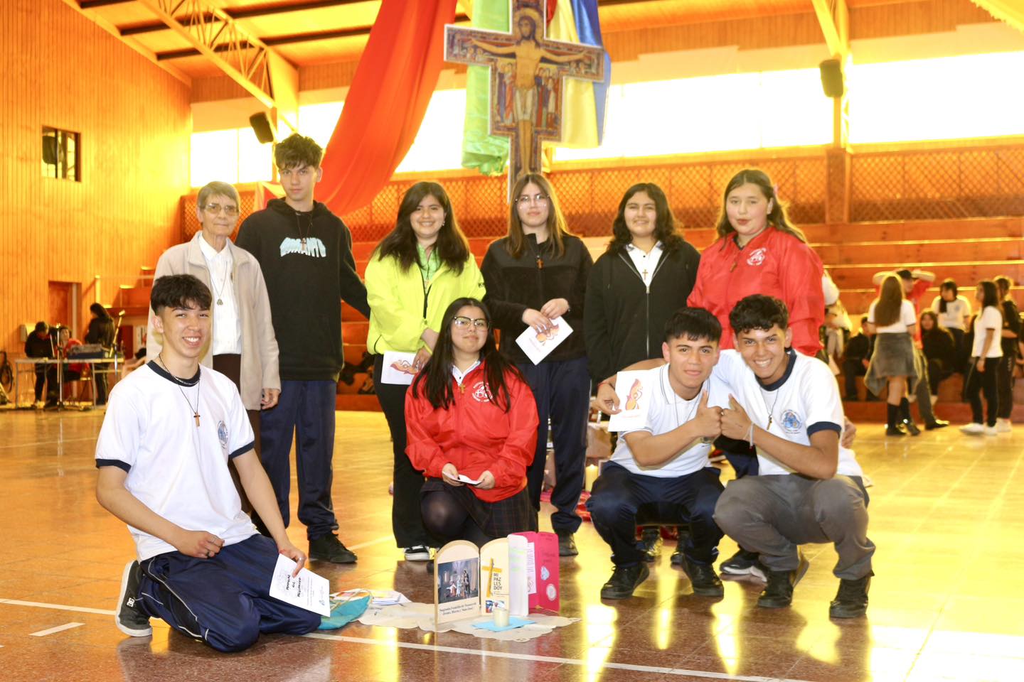 LUNES DE ENVÍO A LAS COMUNIDADES MISIONERAS